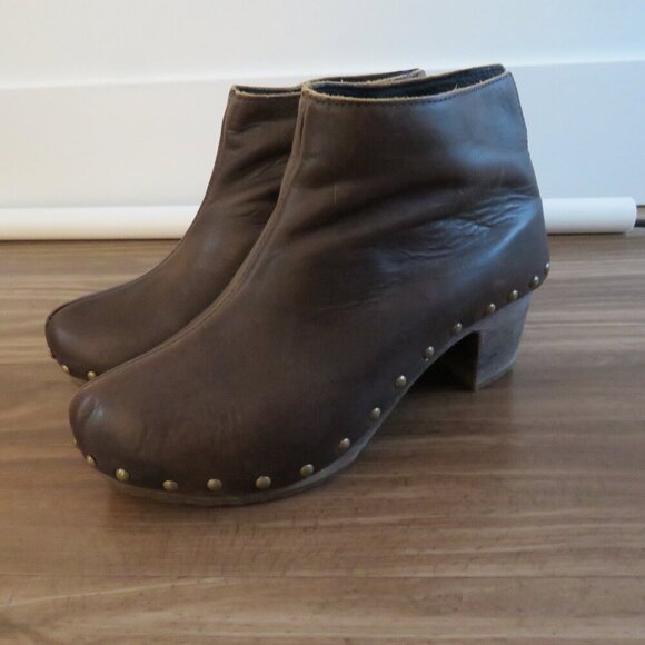 BOSABO Brown Leather Studded Clog Booties Boots Grandma Boho - Size US 6 - Picture 2 of 13